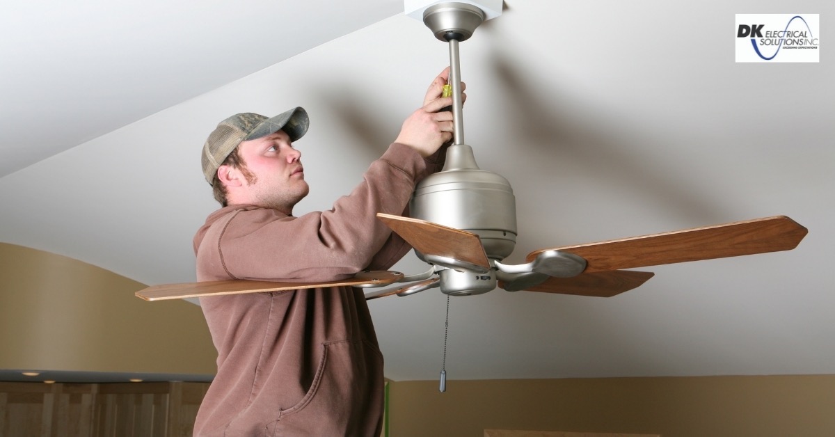 Optimize Your Ceiling Fan: Direction for Year-Round Comfort & Savings